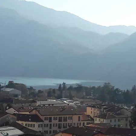 Miralago Casa Vacanze * Mandello del Lario